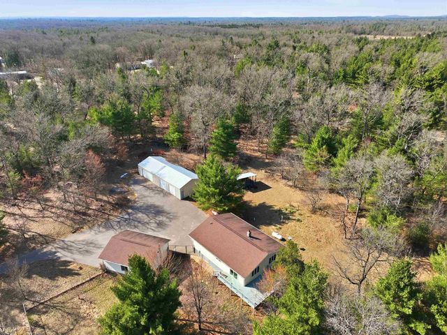 890 Gale Drive, Wisconsin Dells, WI 53965