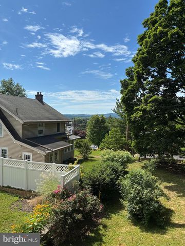 1507 WALNUT ST, Camp Hill, PA 17011