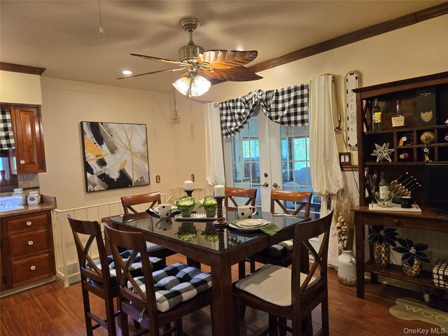 37 Valhalla Road, Carmel, NY 10512