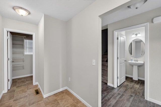 974 Griffin Way, Deforest, WI 53532