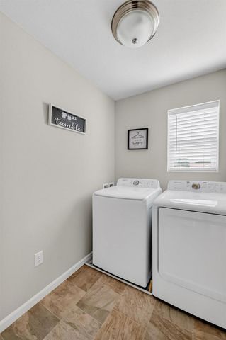974 Griffin Way, Deforest, WI 53532