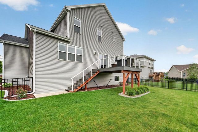 974 Griffin Way, Deforest, WI 53532