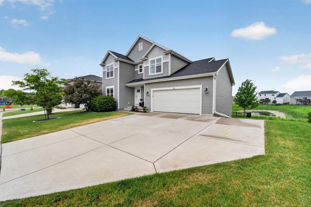 974 Griffin Way, Deforest, WI 53532