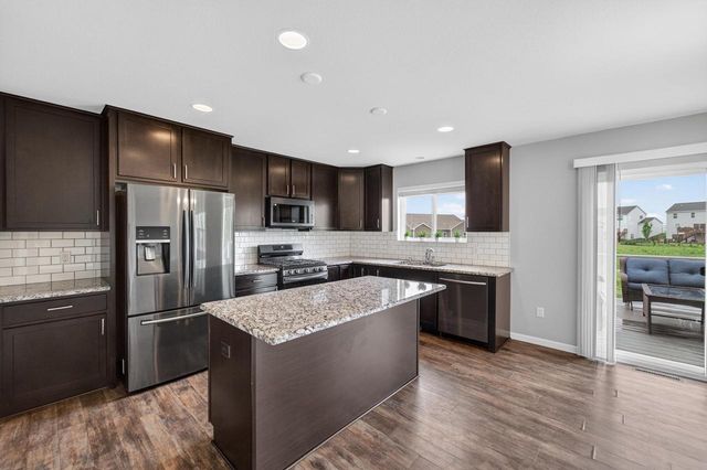 974 Griffin Way, Deforest, WI 53532