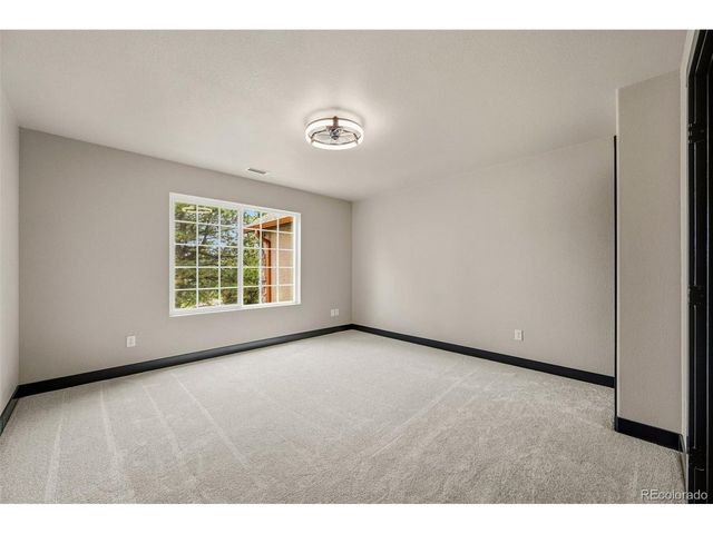 19035 Purser Ct, Monument, CO 80132