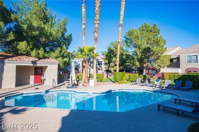 5055 West Hacienda Avenue 1024, Las Vegas, NV 89118