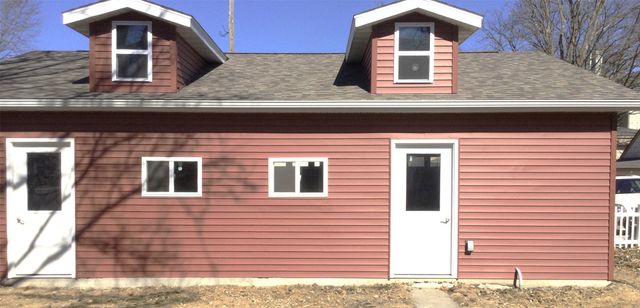 511 W Washington Street, Winterset, IA 50273