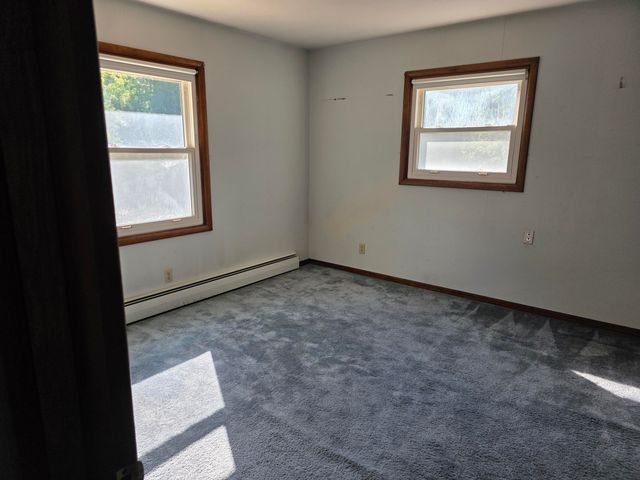 734 N Stewart Avenue, Fremont, MI 49412