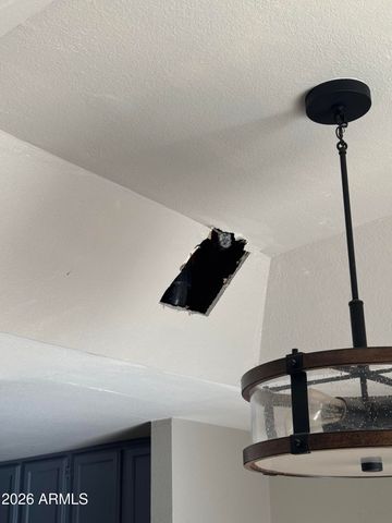 4725 W Eva Street, Glendale, AZ 85302