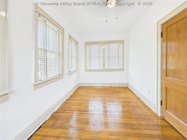514 9th Avenue, Huntington, WV 25701
