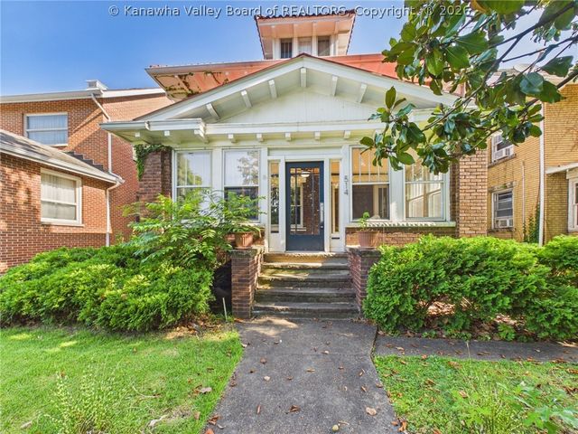 514 9th Avenue, Huntington, WV 25701