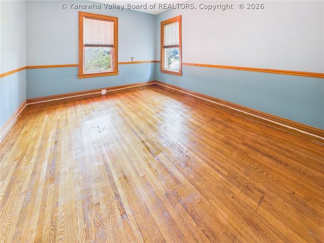 514 9th Avenue, Huntington, WV 25701