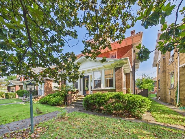 514 9th Avenue, Huntington, WV 25701