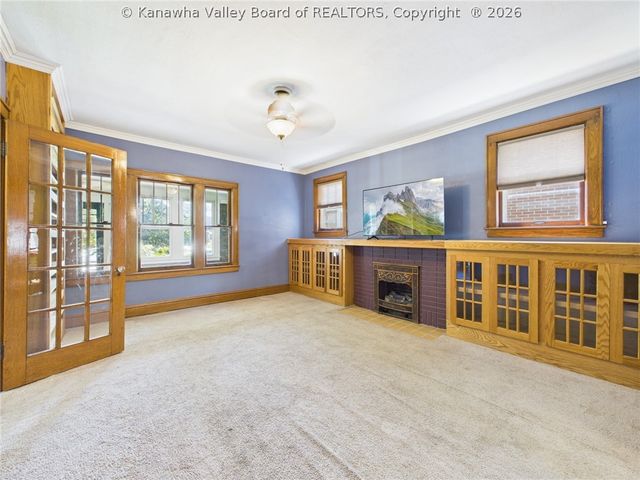 514 9th Avenue, Huntington, WV 25701