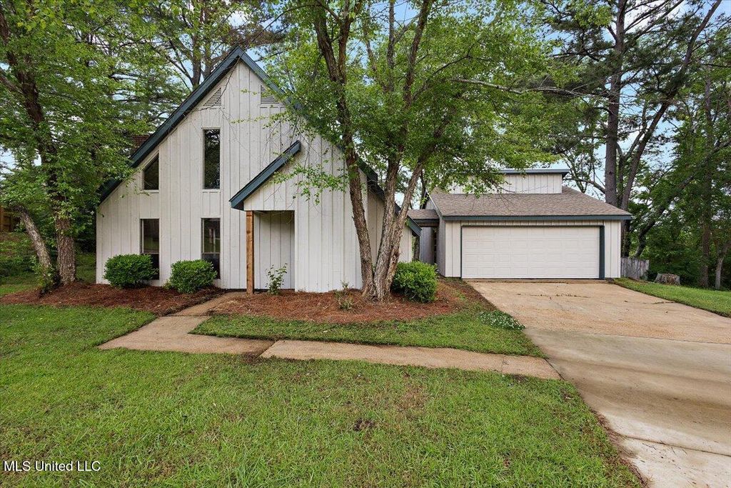 214 Dublin Court, Brandon, MS 39047