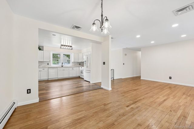 2853 Hedwig Drive, Yorktown Heights, NY 10598