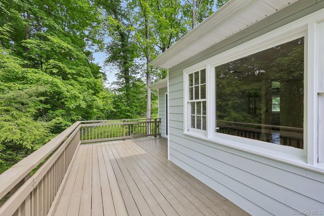 2853 Hedwig Drive, Yorktown Heights, NY 10598