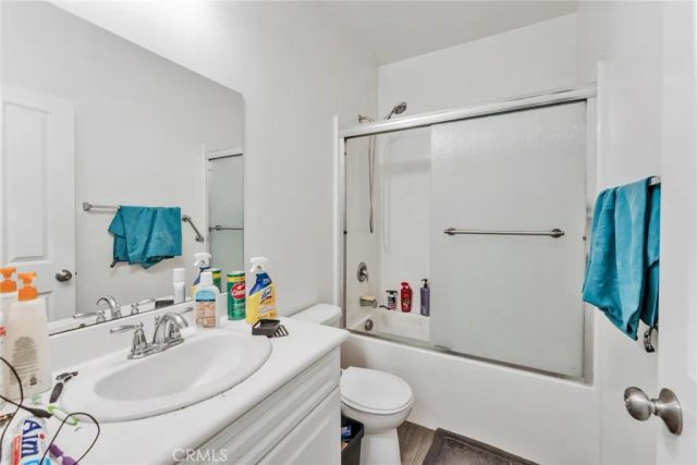 2492 E Williamsburg, Ontario, CA 91761