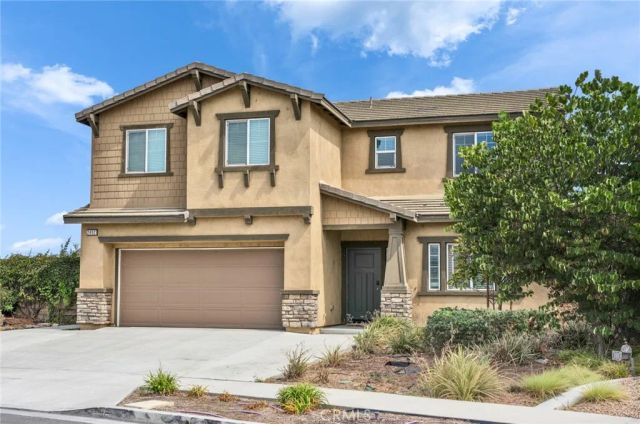 2492 E Williamsburg, Ontario, CA 91761