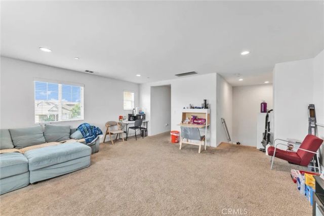 2492 E Williamsburg, Ontario, CA 91761