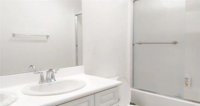2492 E Williamsburg, Ontario, CA 91761