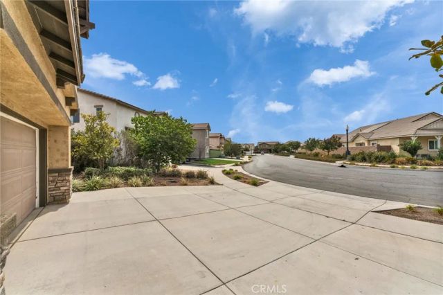 2492 E Williamsburg, Ontario, CA 91761