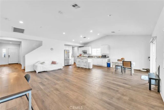 2492 E Williamsburg, Ontario, CA 91761