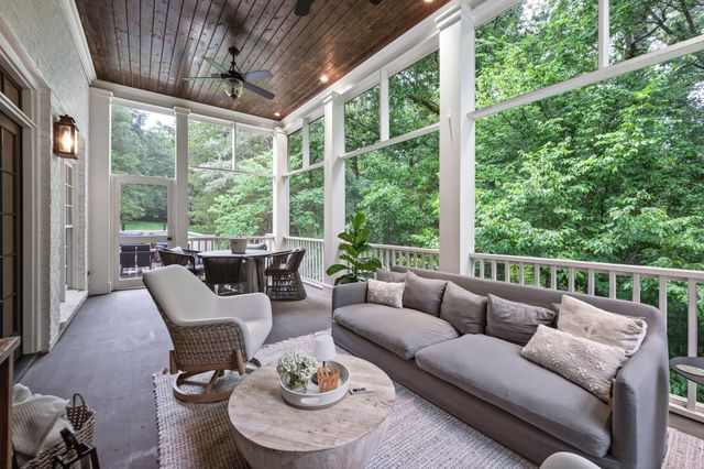 110 Balleroy Dr, Brentwood, TN 37027