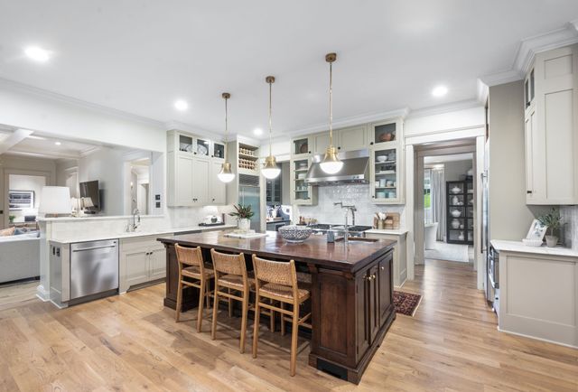 110 Balleroy Dr, Brentwood, TN 37027