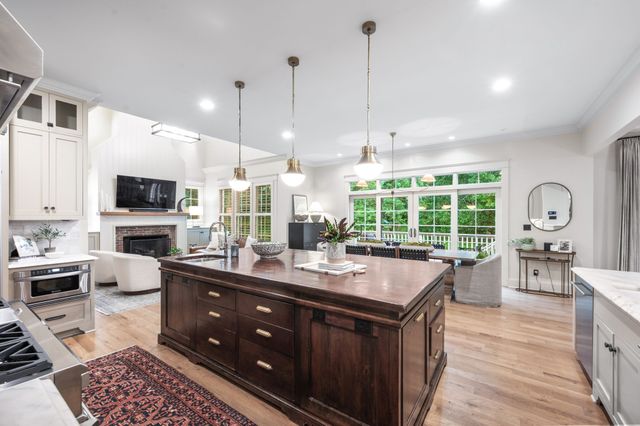 110 Balleroy Dr, Brentwood, TN 37027