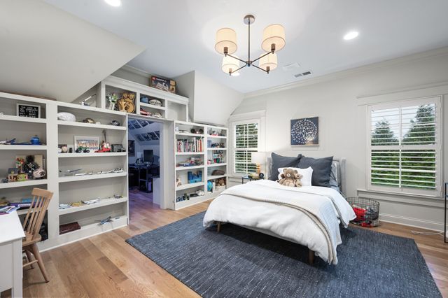 110 Balleroy Dr, Brentwood, TN 37027