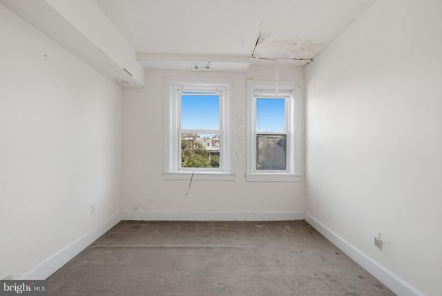 1203 COLUMBIA RD NW, Washington, DC 20009