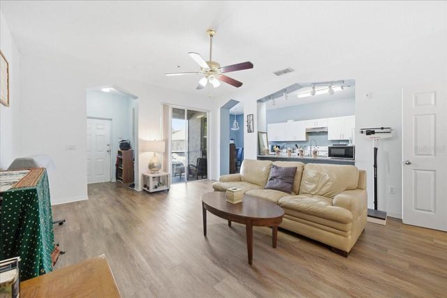 5007 SUNRIDGE PALMS DRIVE, Tampa, FL 33617