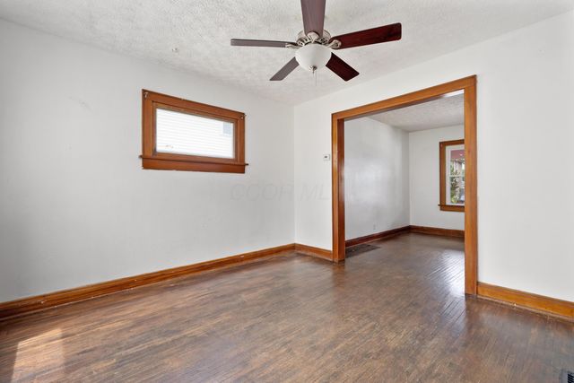 1429 Loretta Avenue, Columbus, OH 43211