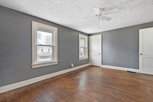 1429 Loretta Avenue, Columbus, OH 43211