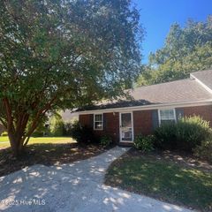 4116 Bridge Court A, Winterville, NC 28590