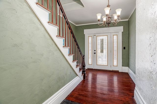 90 Mechanic St, Fitchburg, MA 01420