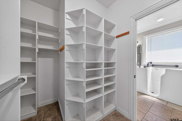 16542 Milwood Pl, Tyler, TX 75703