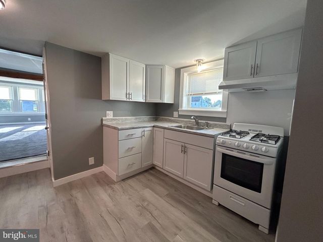 13 REPAUNO AVE S, Gibbstown, NJ 08027
