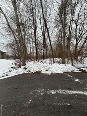 13480 Bryson Court, Fenton, MI 48430