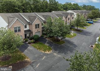 254 SADDLE RIDGE DR, Harrisburg, PA 17110