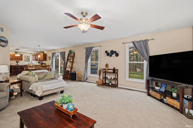 54739 Chalmers Drive, Osceola, IN 46561