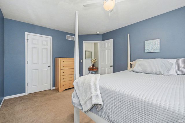 54739 Chalmers Drive, Osceola, IN 46561