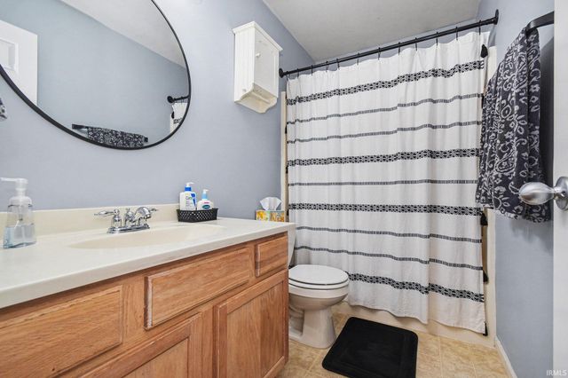 54739 Chalmers Drive, Osceola, IN 46561