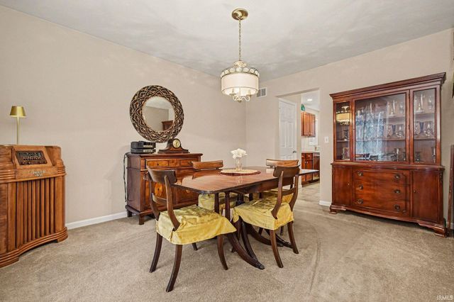 54739 Chalmers Drive, Osceola, IN 46561