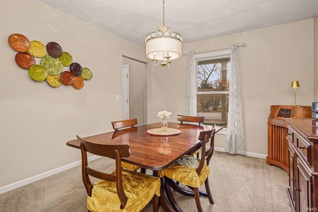 54739 Chalmers Drive, Osceola, IN 46561