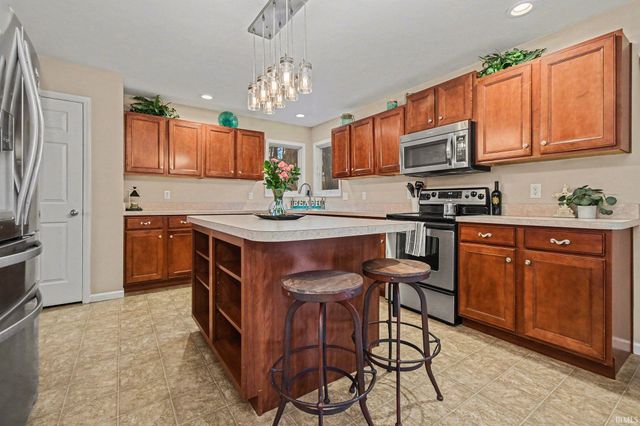 54739 Chalmers Drive, Osceola, IN 46561