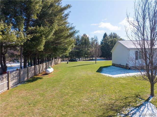 6820 West View Drive, Perry, NY 14530