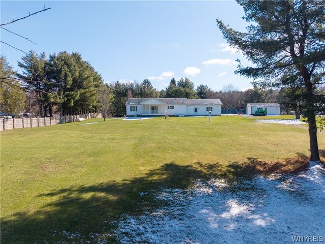 6820 West View Drive, Perry, NY 14530