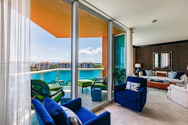 300 S Pointe Dr 1604, Miami Beach, FL 33139